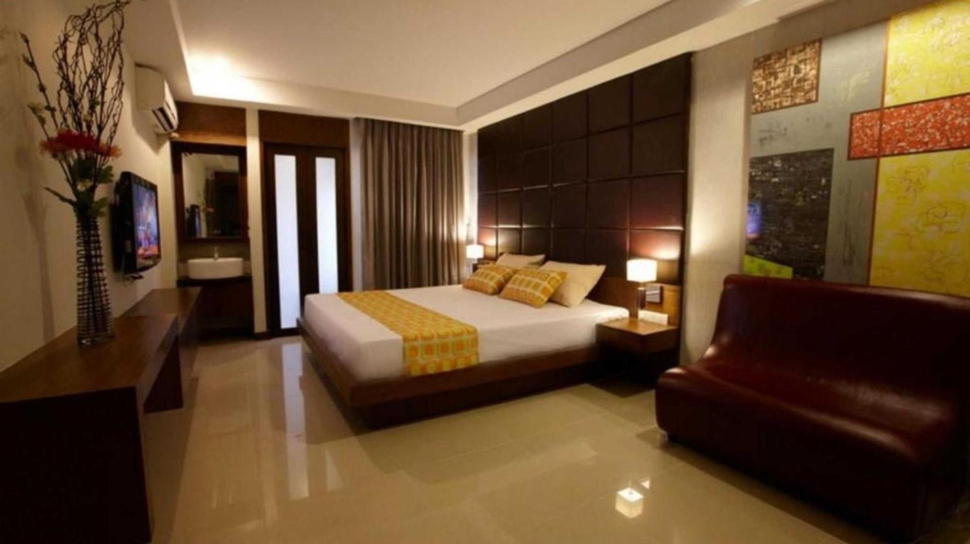 Collection O The Bangkok Cha Cha Suite Exterior photo