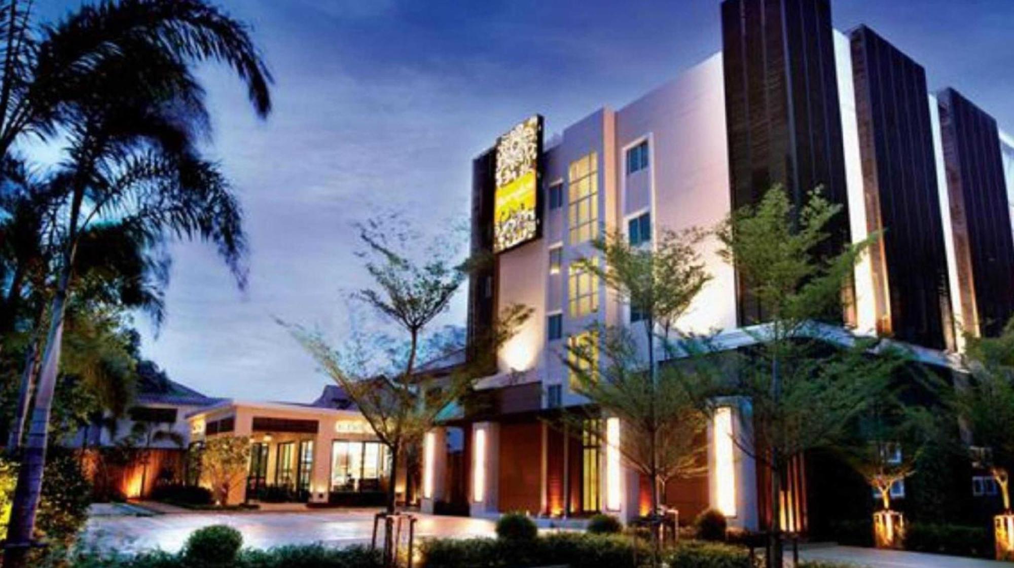 Collection O The Bangkok Cha Cha Suite Exterior photo